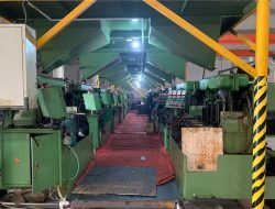 ເບິ່ງໂຮງງານ